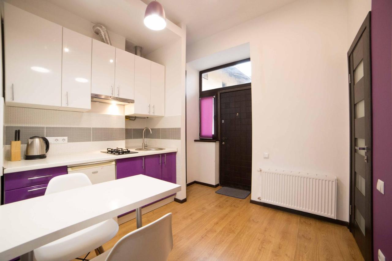Куліша 17 Apartment Лвив Екстериор снимка